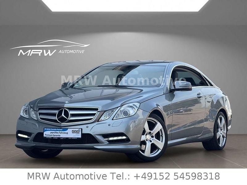 Silber Gebraucht 2012 Mercedes E300 AMG Coupé | 17.890 € (Fairer Preis) - Bild 1/4