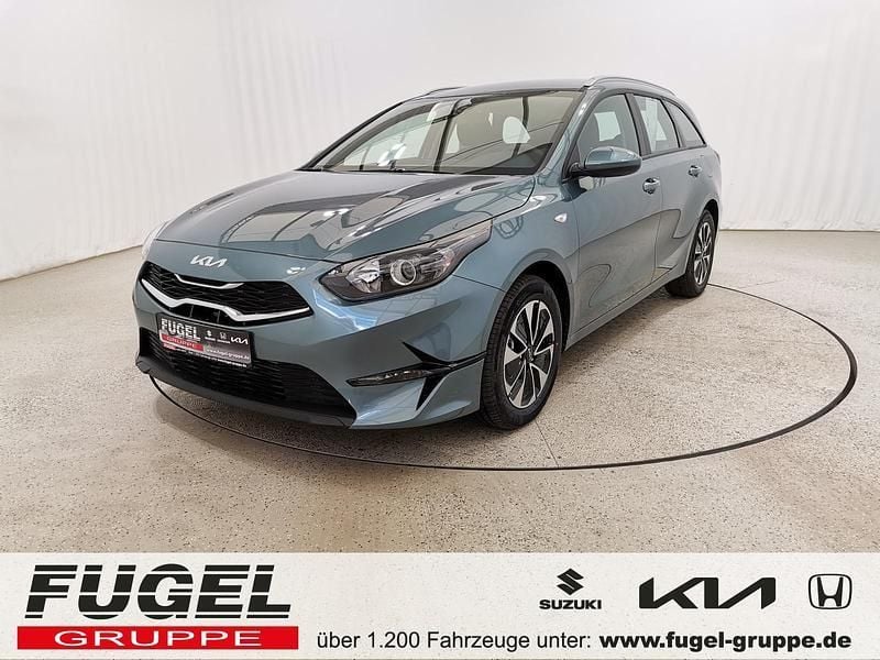 Yucca steel grey Neu 2025 Kia Ceed Sportswagon Kombi | 22.868 € (Guter Preis) - Bild 1/4