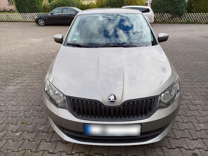 Second-hand Skoda Fabia 75 CP (55 kW) 2017 Andere farben Hatchback