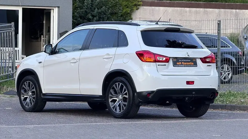 Gebraucht Mitsubishi ASX Top 150 PS (110 kW) 2016 Weiß SUV