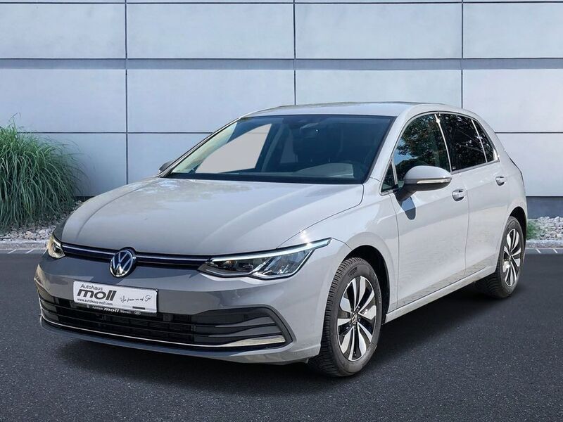 Mondsteingrau Gebraucht 2023 VW Golf VIII Move Limousine | 26.790 € (Fairer Preis) - Bild 1/4