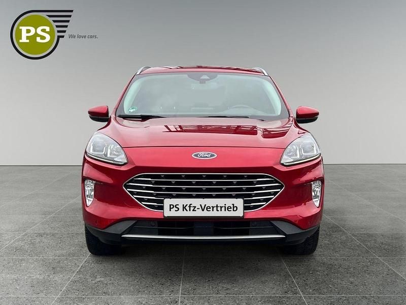 Gebraucht Ford Kuga Titanium 152 PS (111 kW) 2022 Rot SUV