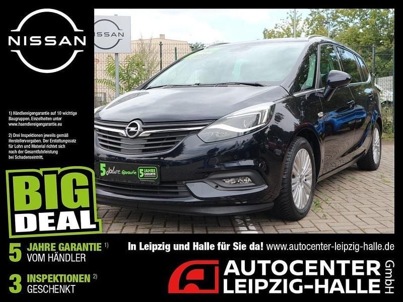 Tiefsee blau Gebraucht 2018 Opel Zafira Innovation Van / Kleinbus | 12.390 € (Guter Preis) - Bild 1/4