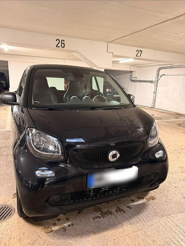 Gebraucht Smart ForTwo Coupé 71 PS (52 kW) 2015 Schwarz Coupé