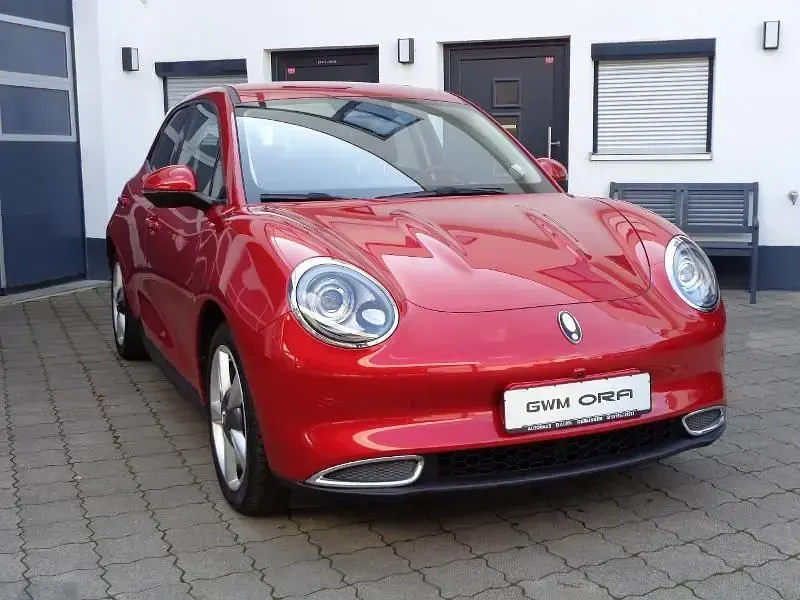 Usata Ora 03 125 kW (171 CV) 2024 Rosso Utilitaria