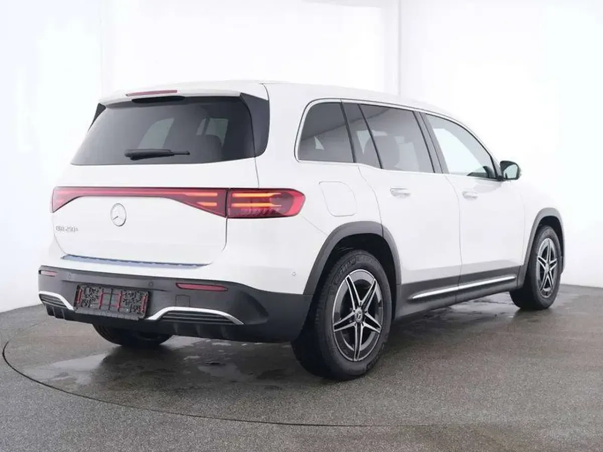 Gebraucht Mercedes EQB350 214 kW (292 PS) 2024 Weiß SUV