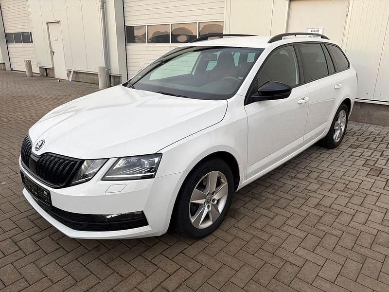 Gebraucht Skoda Octavia Ambition 150 PS (110 kW) 2020 Weiß Kombi