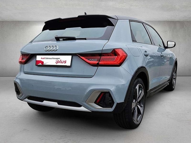 Gebraucht Audi A1 S-Line 110 PS (80 kW) 2023 Pfeilgrau perleffekt SUV