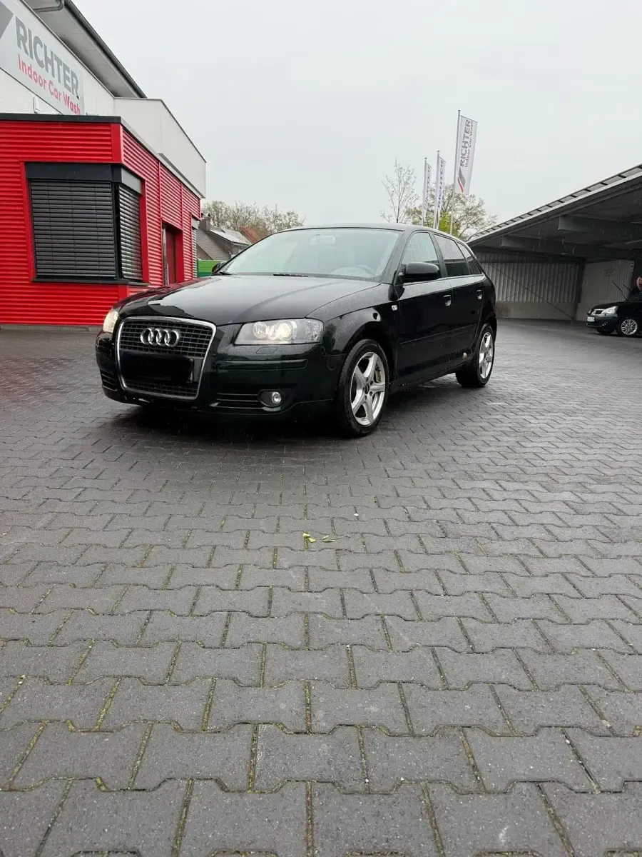 Gebraucht Audi A3 Premium 105 PS (77 kW) 2008 Schwarz Kleinwagen