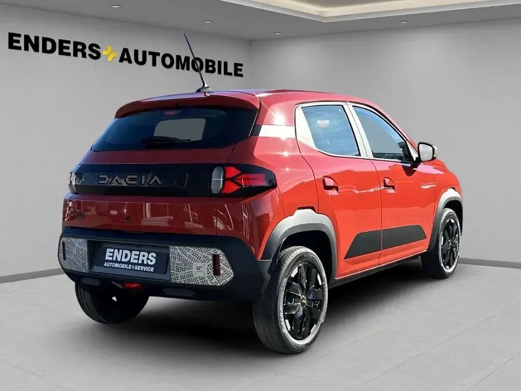 Używany Dacia Spring Extreme 47 kW (65 KM) 2025 Czerwony Hatchback
