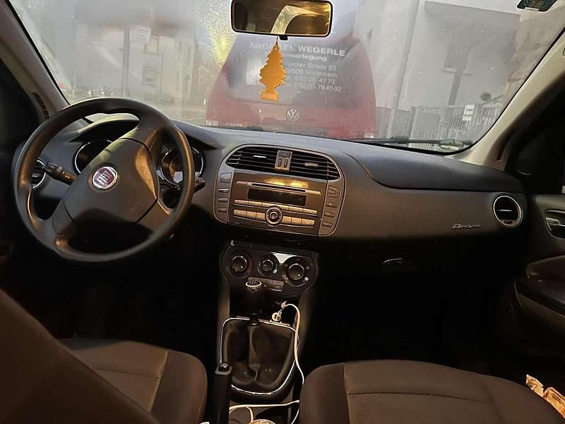 Gebraucht 2008 Fiat Bravo Emotion Kleinwagen | 2.000 € (Fairer Preis) - Bild 1/4