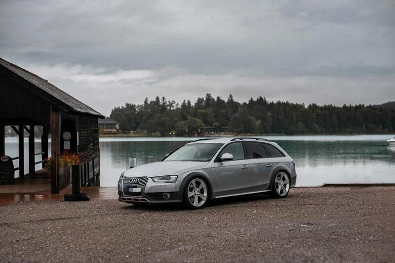 Silber Gebraucht 2014 Audi A4 Allroad Exclusive Kombi | 22.499 € - Bild 1/4
