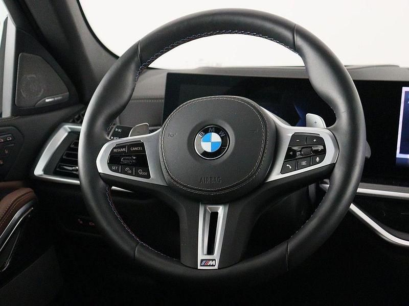 Gebraucht BMW X6 M Sport 532 PS (391 kW) 2024 Grau SUV