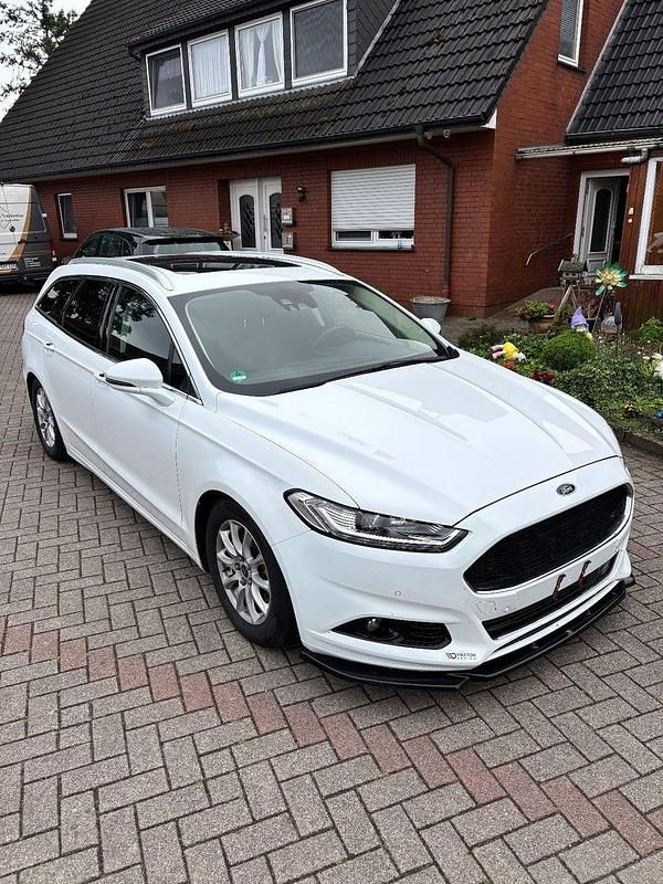 Weiß Gebraucht 2016 Ford Mondeo Titanium Kombi | 13.500 € (Fairer Preis) - Bild 1/4
