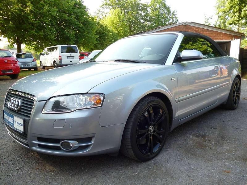 Gebraucht Audi Cabriolet 200 PS (147 kW) 2006 Avussilber perleffekt Cabrio