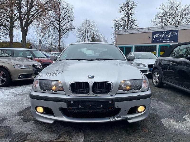 Silber Gebraucht 2000 BMW 320 Limousine | 990 € - Bild 1/4