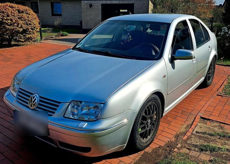 Brugt VW Bora 105 HK (77 kW) 2003 Sølv Sedan