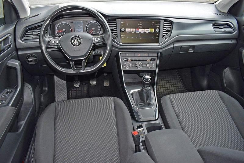 Gebraucht VW T-Roc 116 PS (85 kW) 2019 Weiß SUV