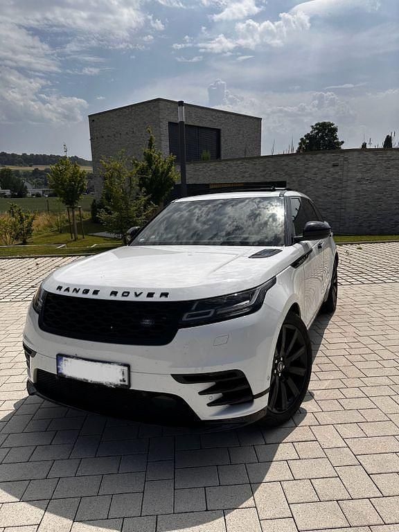 Weiß Gebraucht 2018 Land Rover Range Rover Velar SE Dynamic SUV | 42.500 € (Etwas zu teuer) - Bild 1/4