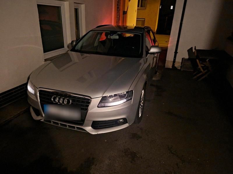 Gebraucht Audi A4 143 PS (105 kW) 2008 Silber Kombi