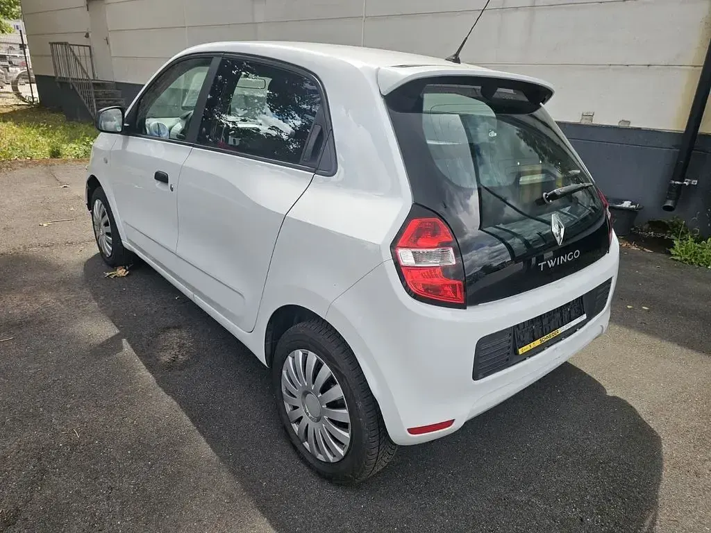 Gebraucht Renault Twingo Life 71 PS (52 kW) 2016 Weiß Kleinwagen