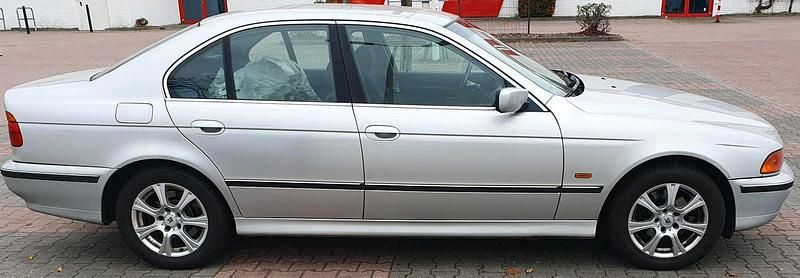 Gebraucht BMW 530 184 PS (135 kW) 2000 Silber Limousine