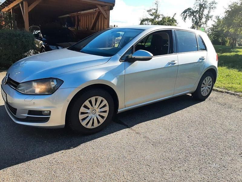 Silber Gebraucht 2013 VW Golf VII Limousine | 7.200 € (Fairer Preis) - Bild 1/4