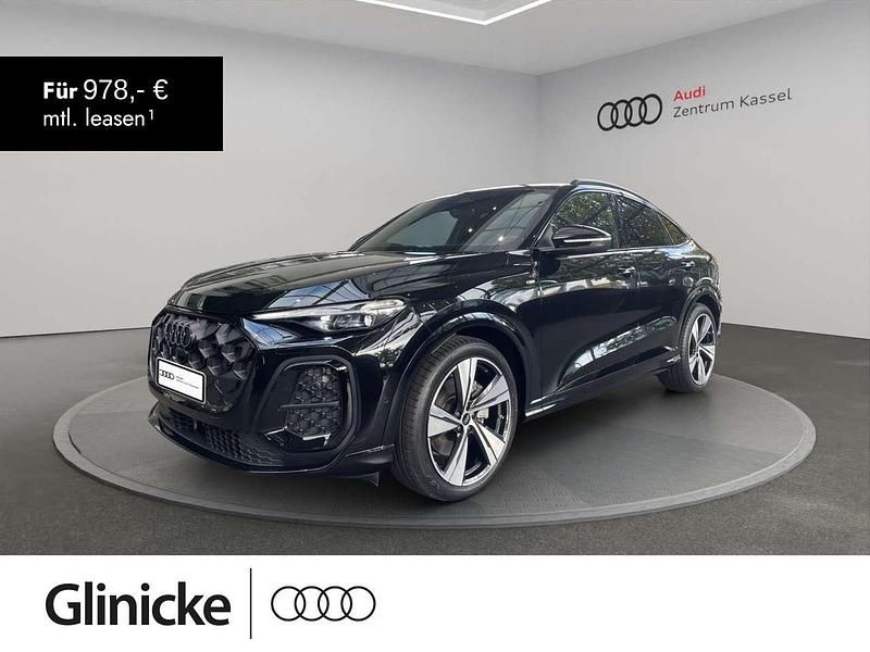 Mythosschwarz metallic Neu 2025 Audi Q5 S-Line SUV | 78.690 € - Bild 1/3