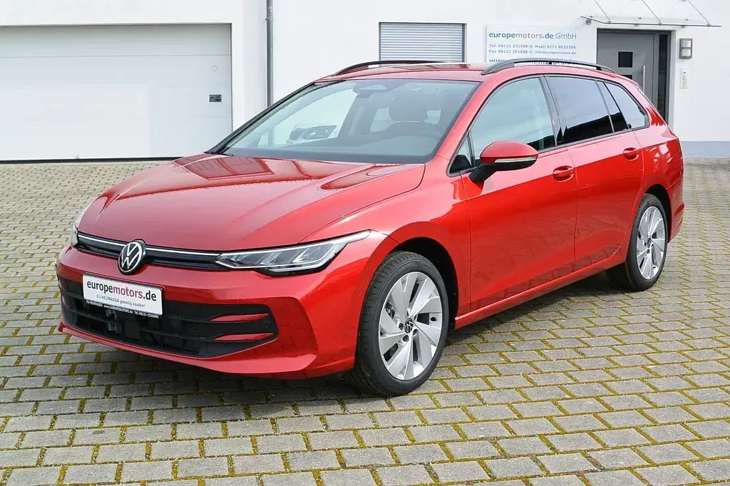 Ny VW Golf VIII 116 HK (85 kW) 2026 Rød Stationcar