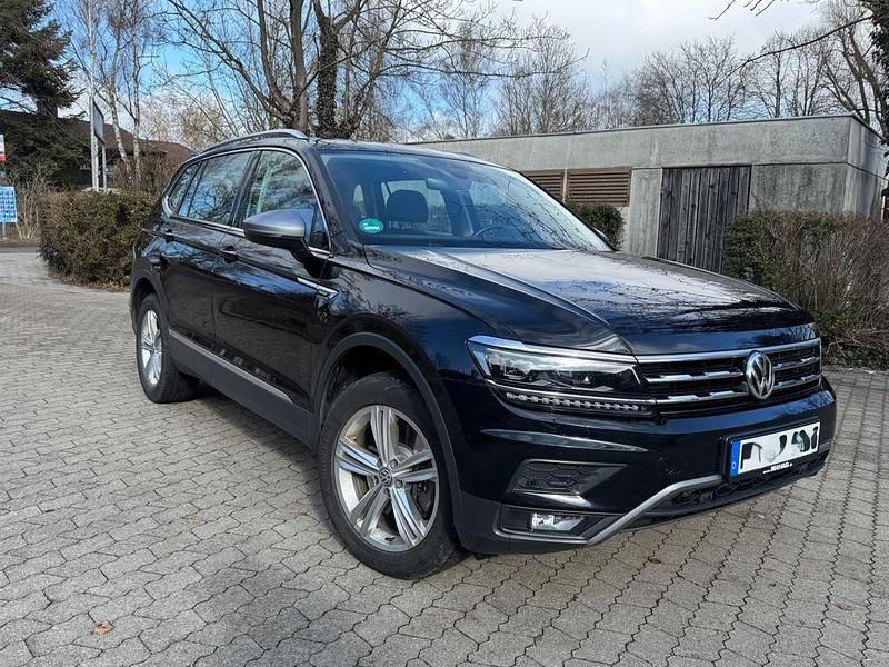 Gebraucht VW Tiguan Allspace 220 PS (161 kW) 2020 Schwarz SUV