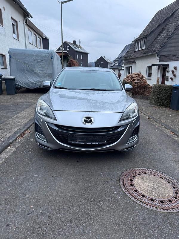 Silber Gebraucht 2010 Mazda 3 Kombi | 6.399 € (Teuer) - Bild 1/4
