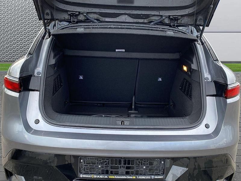 Second-hand Renault Megane E-Tech Techno 160 kW (218 CP) 2024 Gri Berlinǎ