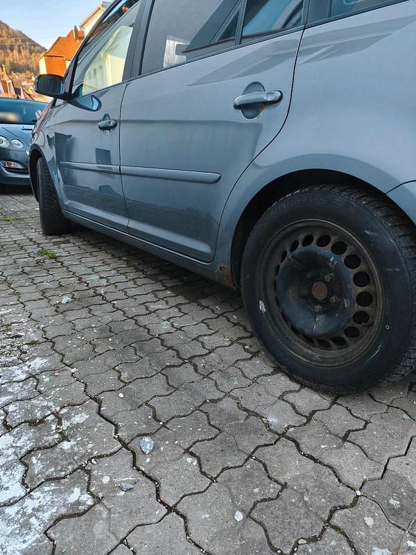 Gebraucht VW Touran 140 PS (102 kW) 2008 Silber Van / Kleinbus