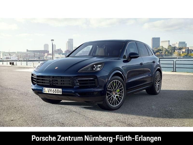 Blau Gebraucht 2022 Porsche Cayenne Platinum Edition SUV | 71.990 € (Guter Preis) - Bild 1/4