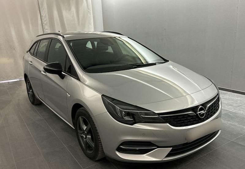 Second-hand Opel Astra 122 CP (89 kW) 2022 Argintiu Hatchback