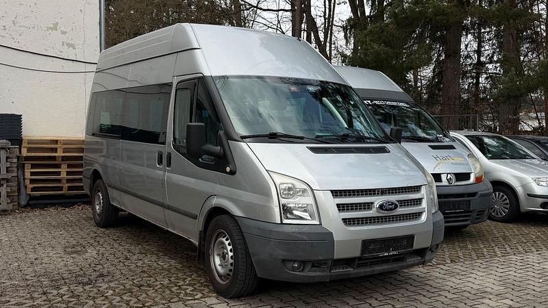 Gebraucht Ford Transit Trend 125 PS (91 kW) 2012 Silber Kombi