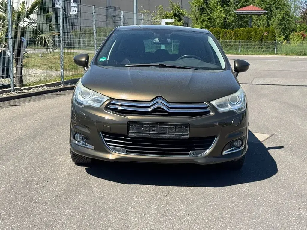 Gebraucht Citroën C4 Exclusive 156 PS (114 kW) 2010 Braun Limousine