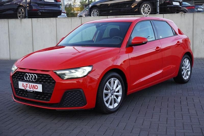 Rot Gebraucht 2019 Audi A1 Sportback Ambiente Kleinwagen | 20.990 € (Fairer Preis) - Bild 1/4