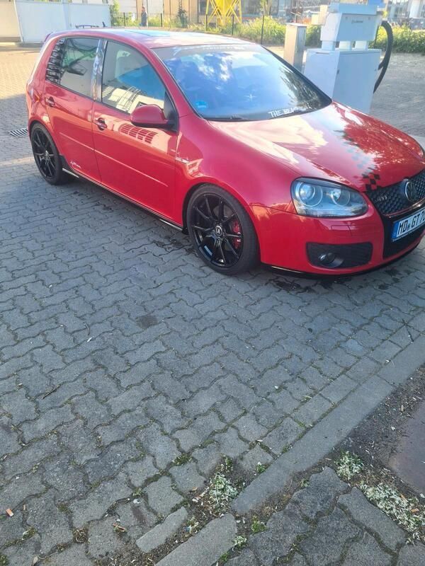 Rot Gebraucht 2006 VW Golf V GTI Kleinwagen | 7.550 € - Bild 1/4