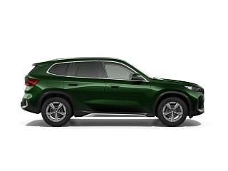 Gebraucht BMW X1 xLine 136 PS (100 kW) 2023 Sanremo green metallic SUV
