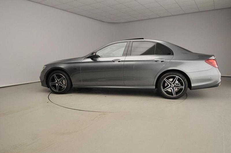 Gebraucht Mercedes E300 Premium Plus 211 PS (155 kW) 2019 Grau Limousine
