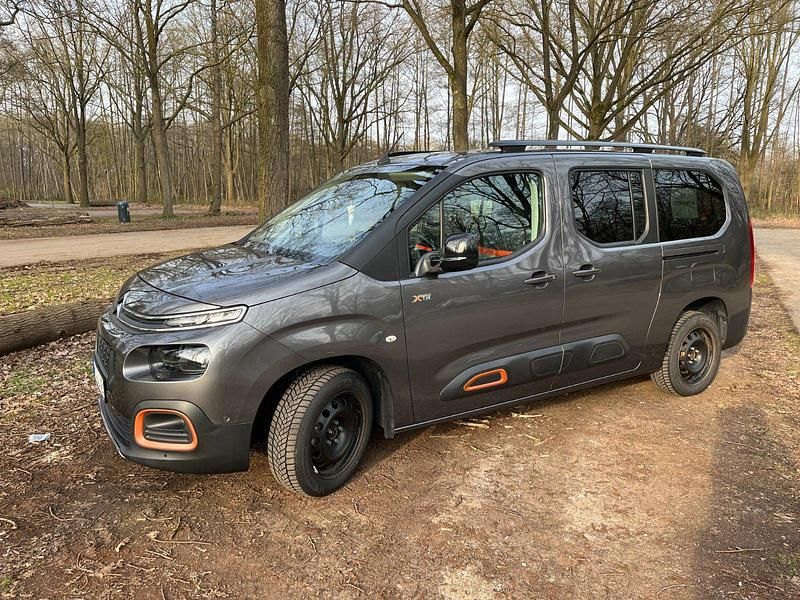 Gebraucht Citroën Berlingo PureTech 110 PS (80 kW) 2019 Grau Van / Kleinbus