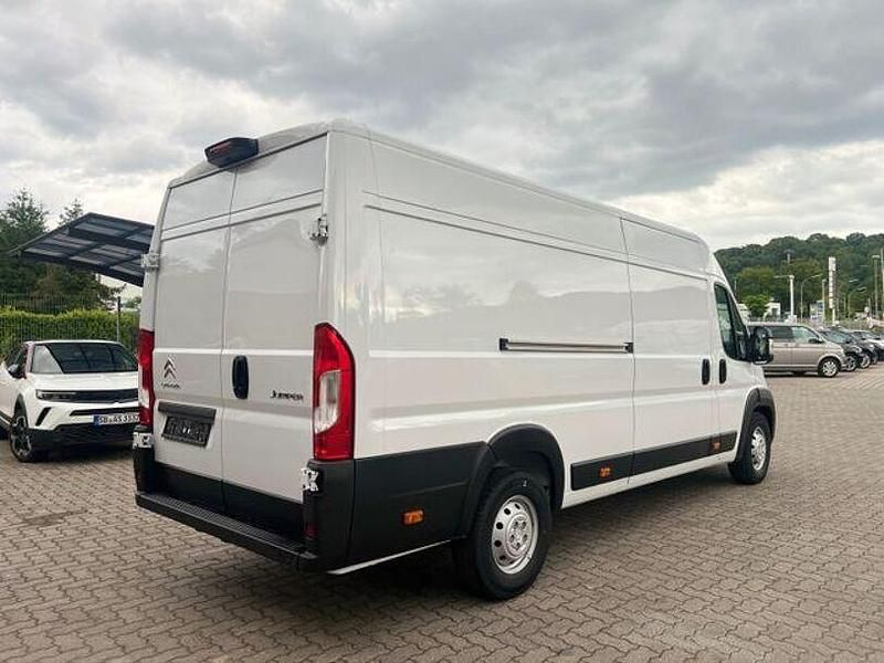 Gebraucht Citroën Jumper 165 PS (121 kW) 2023 Weiß Van / Kleinbus