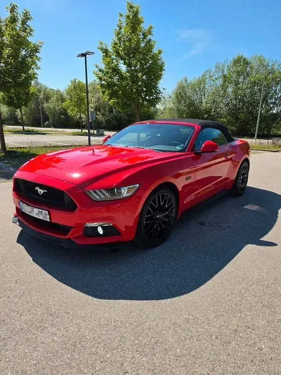 Gebraucht Ford Mustang GT 421 PS (309 kW) 2017 Rot Cabrio
