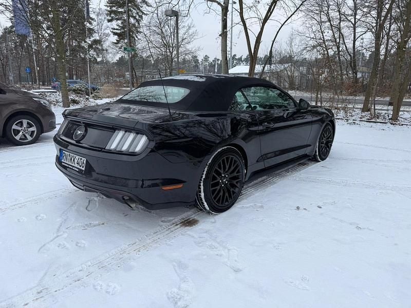 Gebraucht Ford Mustang Convertible 290 PS (213 kW) 2017 Schwarz Cabrio