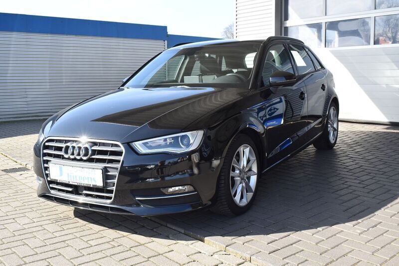 Schwarz Gebraucht 2014 Audi A3 Sportback Ambition Kleinwagen | 12.990 € (Fairer Preis) - Bild 1/4