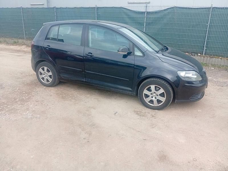 Gebraucht VW Golf IV Trendline 105 PS (77 kW) 2005 Schwarz Limousine