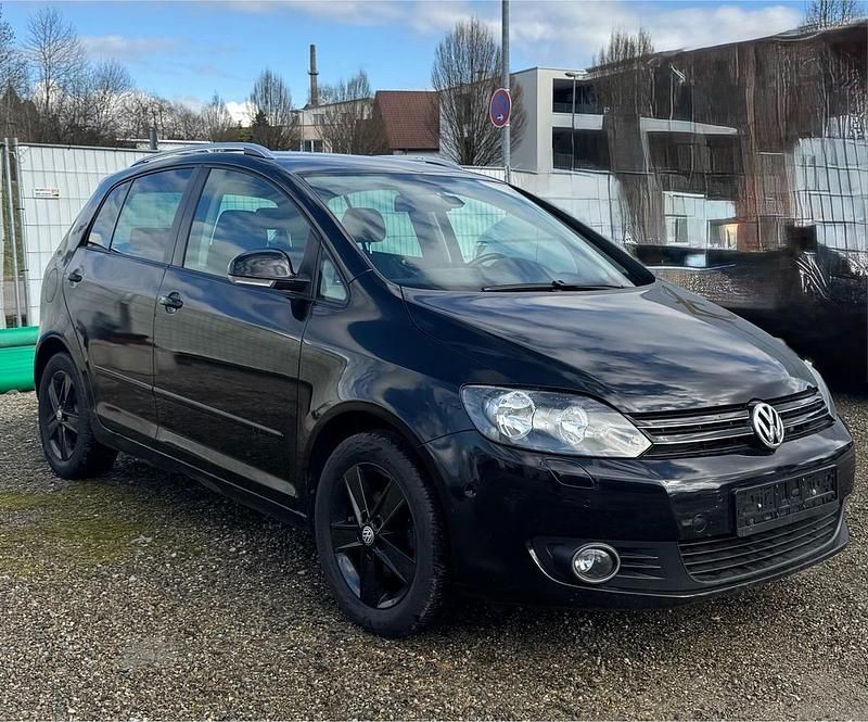 Gebraucht VW Golf VI 105 PS (77 kW) 2011 Schwarz Kleinwagen