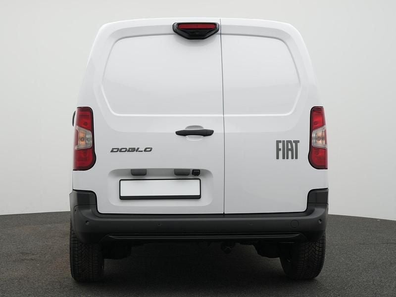 Neu Fiat Doblò 101 PS (74 kW) 2026 Weiß Van / Kleinbus