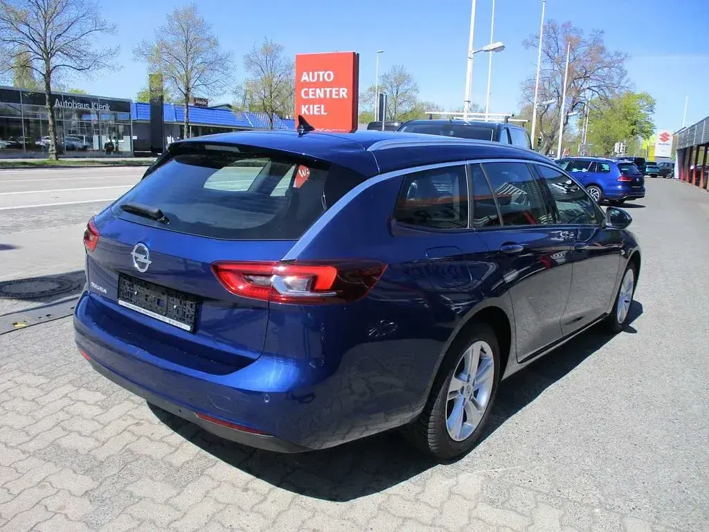 Gebraucht Opel Insignia Elegance 122 PS (89 kW) 2021 Blau Kombi